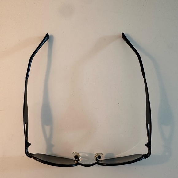 VINTAGE DEAD STOCK SUNGLASSES - Picture 3 of 4